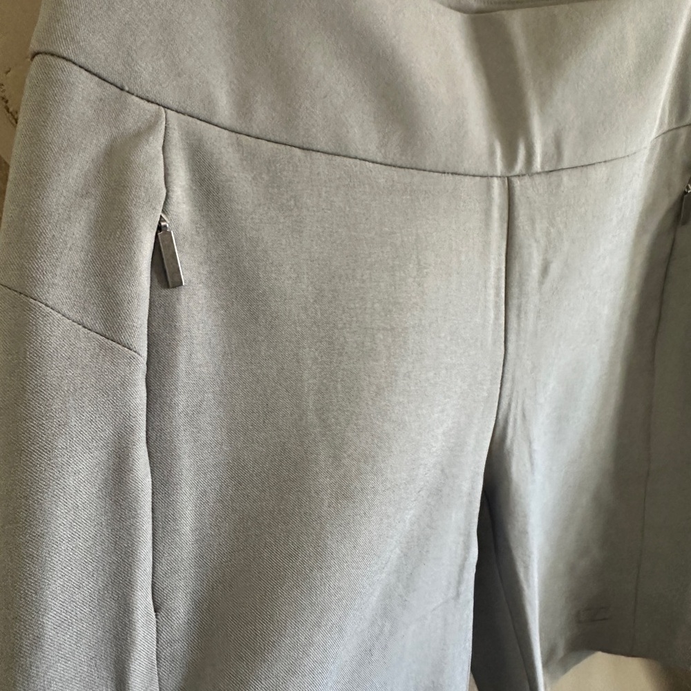 Cutter & Buck CB DryTec 50+ Golf Shorts Women’s Medium Gray Stretch NWT - Picture 3 of 7